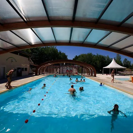 H Des Lacs 2 Pers Resort *