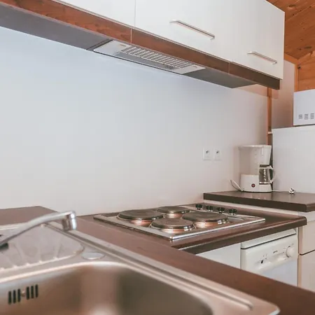 Resort H Des Lacs 2 Pers *