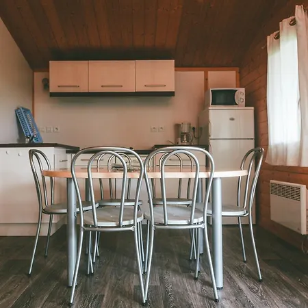 H Des Lacs 2 Pers Resort *