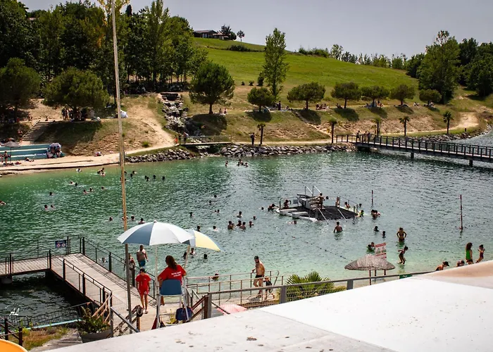 منتجع H Des Lacs 2 Pers *